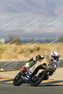 media/Jan-13-2024-SoCal Trackdays (Sat) [[9c032fe5aa]]/Turn 16 Set 2 (1120am)/